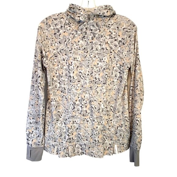 lululemon athletica Tops - Lululemon Gather Me Slightly Ladies 6 Grey Floral